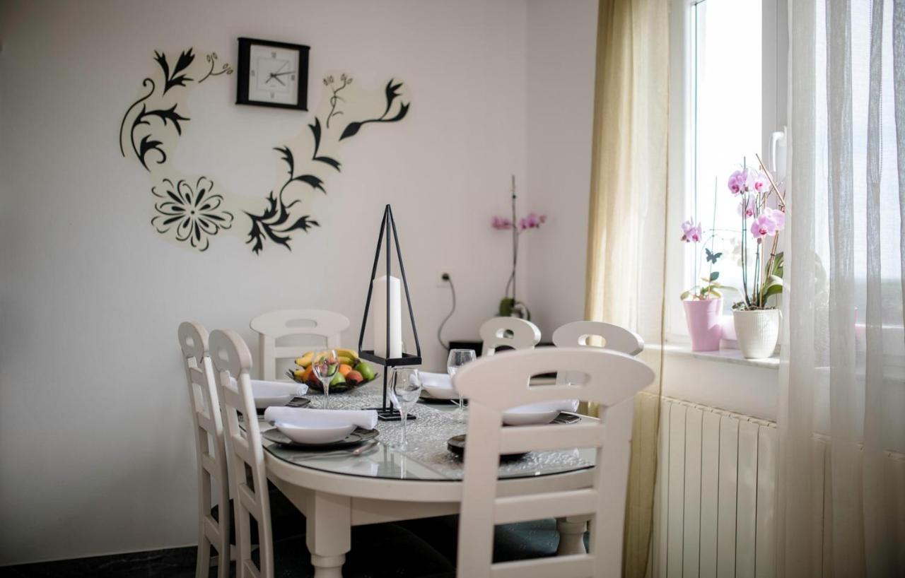 Apartment Dominik 2874 Palit Eksteriør billede
